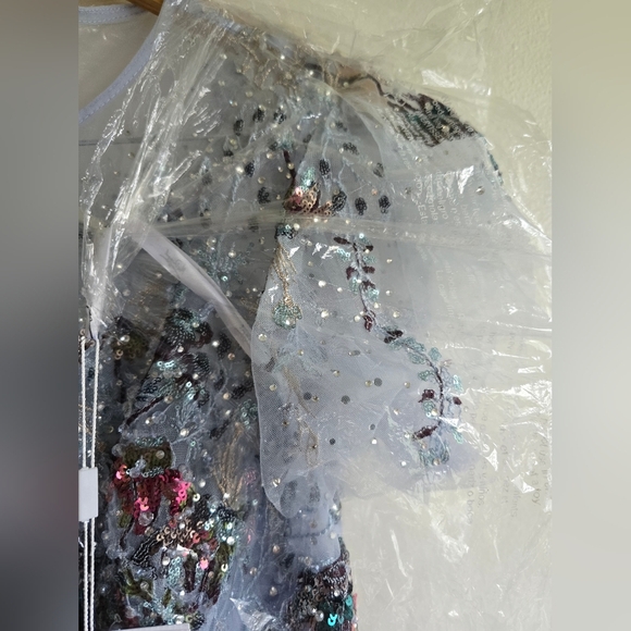 NWT! MAC DUGGAL, Flutter Sleeve Beaded Ball Gown, Periwinkle, Size 10 -MSRP $998 - Picture 7 of 10